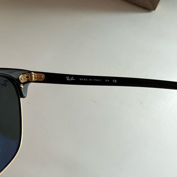 Ray-Ban Clubmaster Polarized Sunglasses with Case - Picture 4 of 5